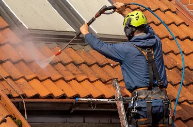Démoussage et hydrofuge de toiture à Préaux